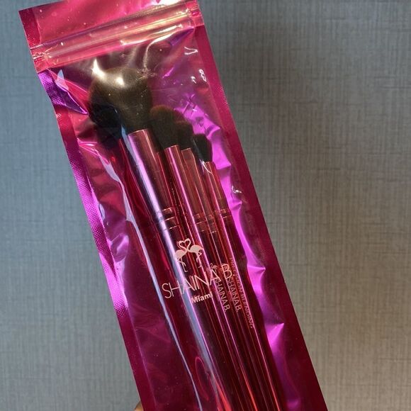NEW Shaina B Miami B Fab Brush Set - Picture 4 of 4
